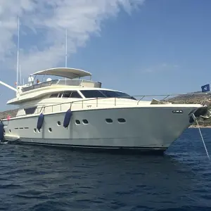 1994 Ferretti Yachts 225 Fly