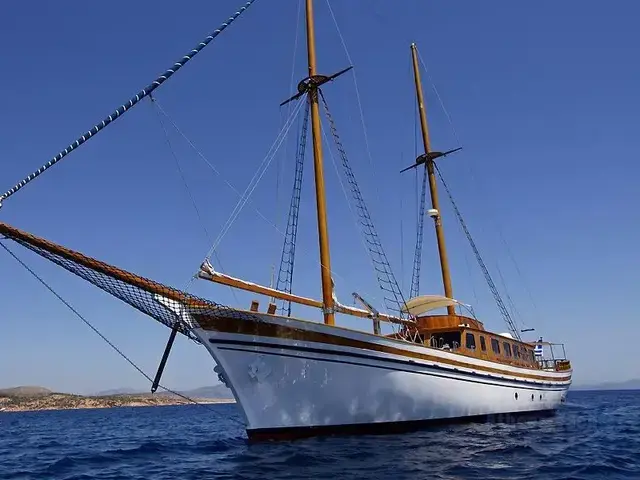 Greek Shipyard 104 ft