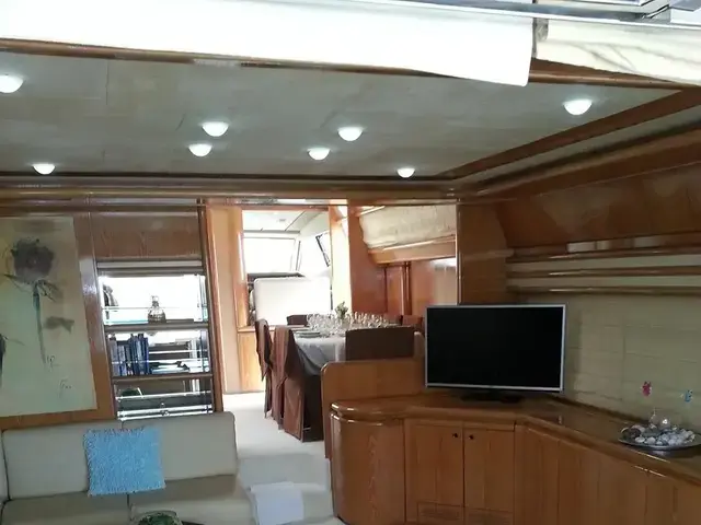 Ferretti Yachts 225 Fly