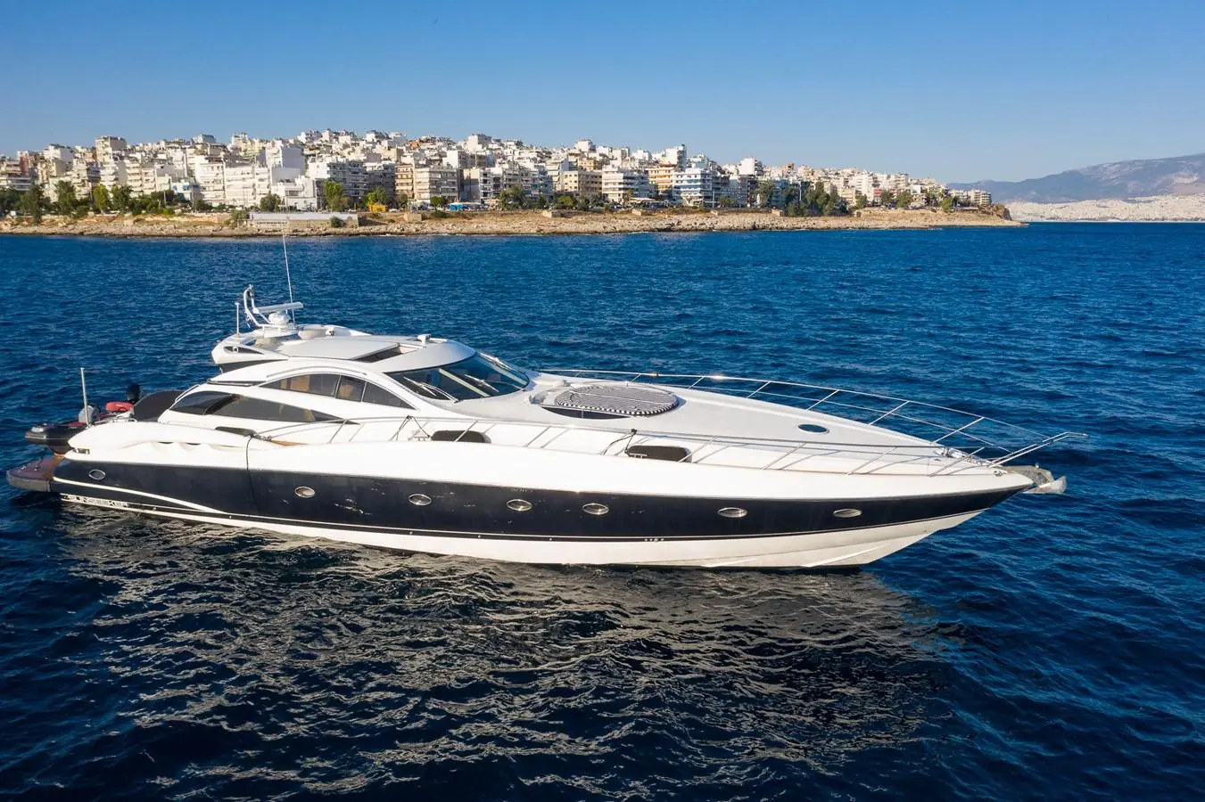 2005 Sunseeker predator