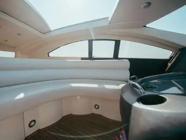 Sunseeker Predator 75