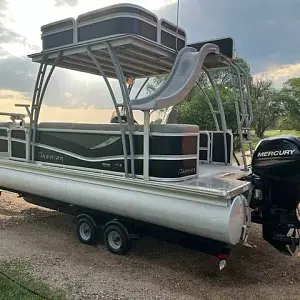 2018 Premier 240 Sunsation