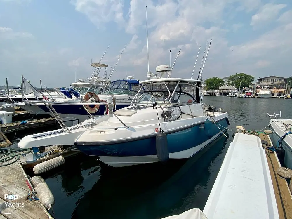 2008 Boston Whaler 255 conquest