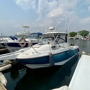 2008 Boston Whaler 255 Conquest