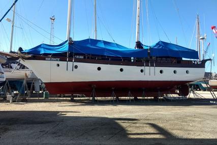 Custom Boats Carabelli Schooner