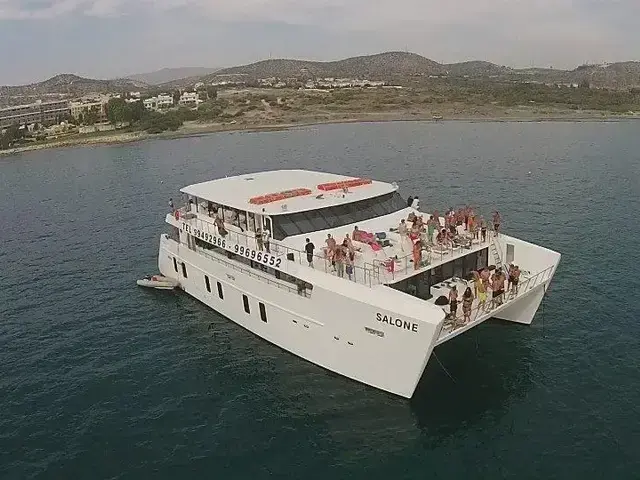 Power Catamaran