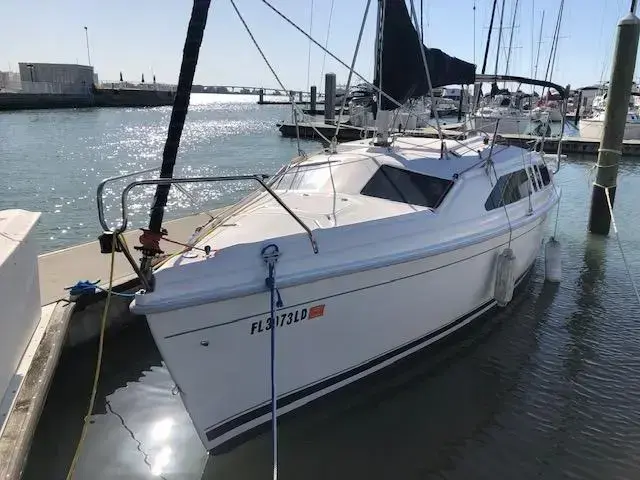 Hunter 270