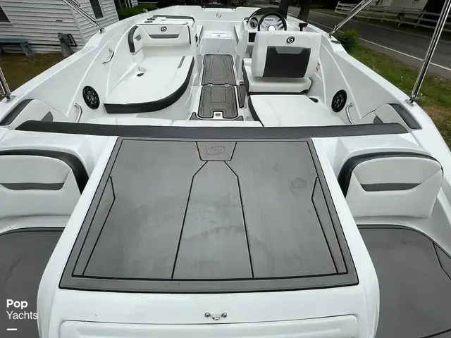 Hurricane Sundeck Sport Ob 205