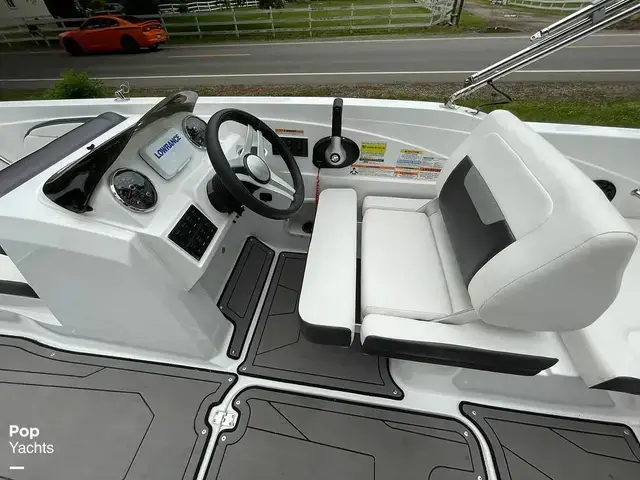 Hurricane Sundeck Sport Ob 205