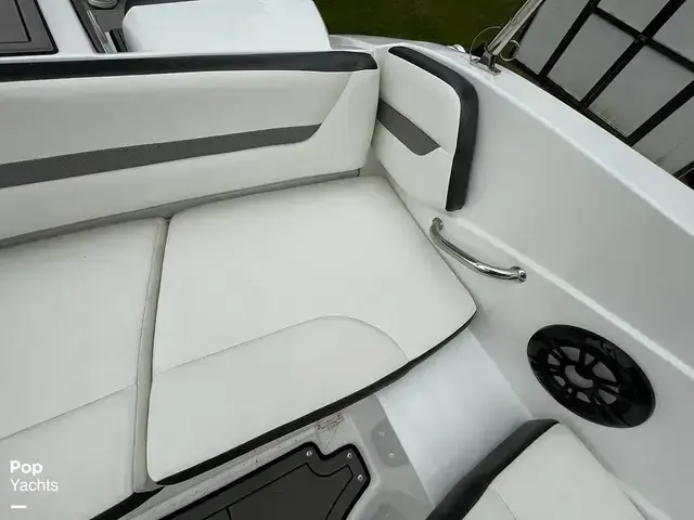 Hurricane Sundeck Sport Ob 205