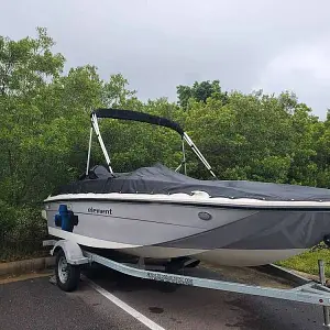 2018 Bayliner Element 16