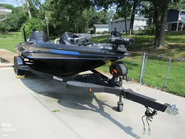 Triton Trx Patriot 20