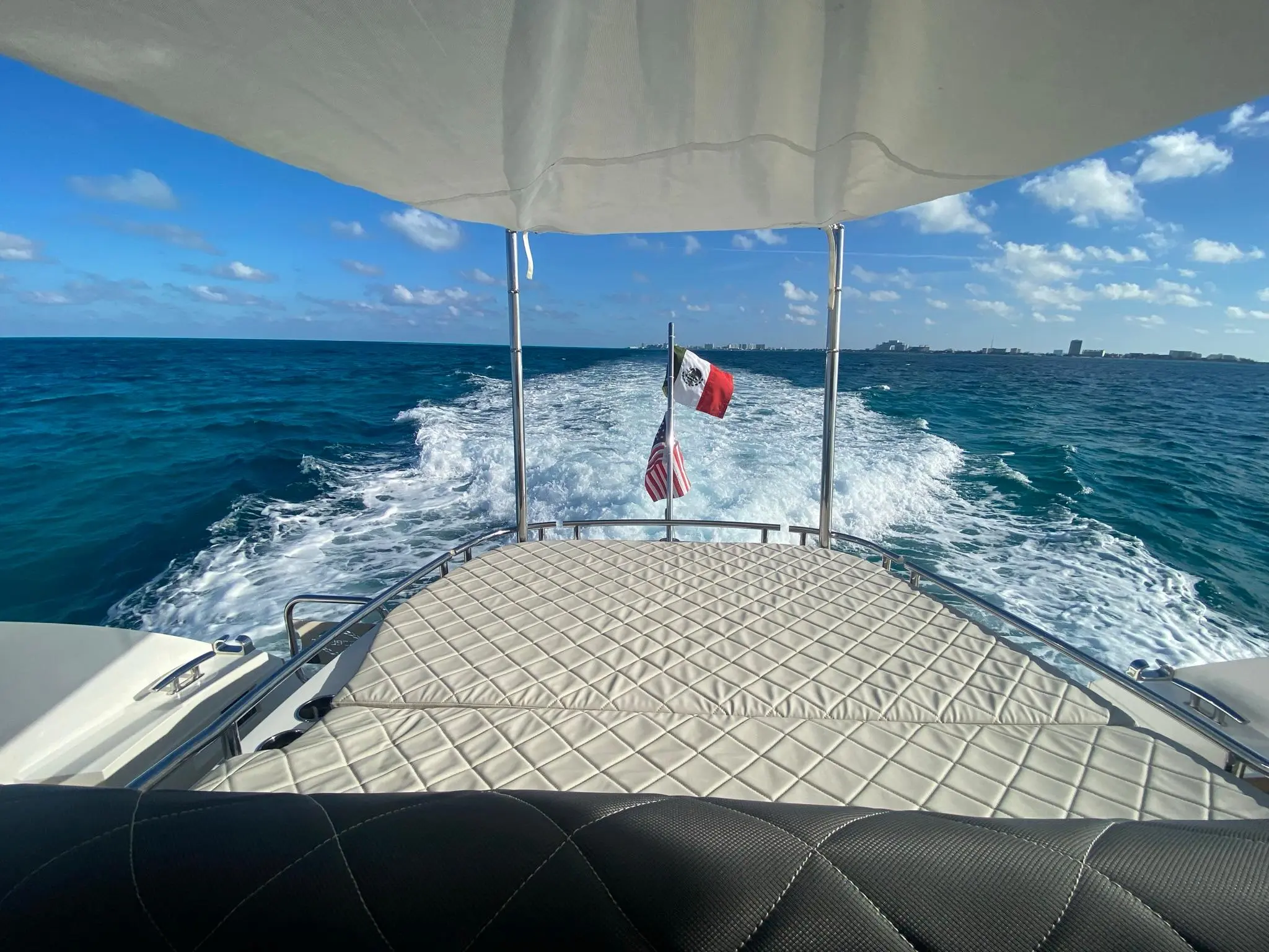 2015 Sunseeker san remo