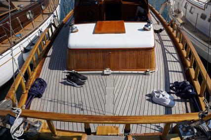 Custom-Craft Boats Greek Motorsailer