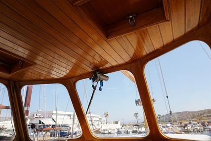 Custom-Craft Boats Greek Motorsailer