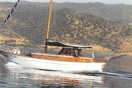 Custom-Craft Boats Greek Motorsailer