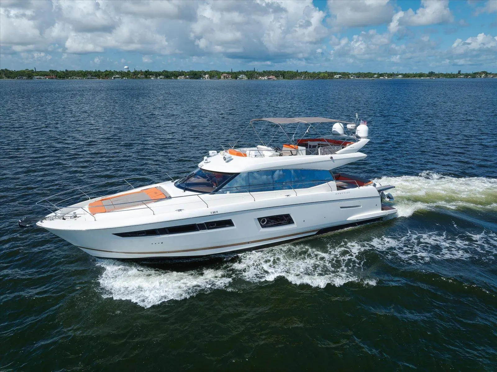 2015 Prestige 550