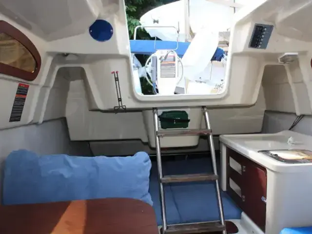 Macgregor 26m