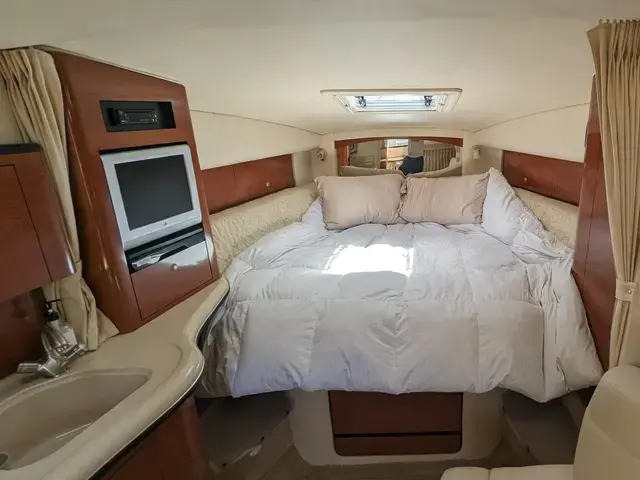 Sea Ray Sundancer 320