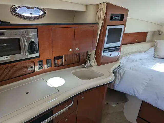 Sea Ray Sundancer 320