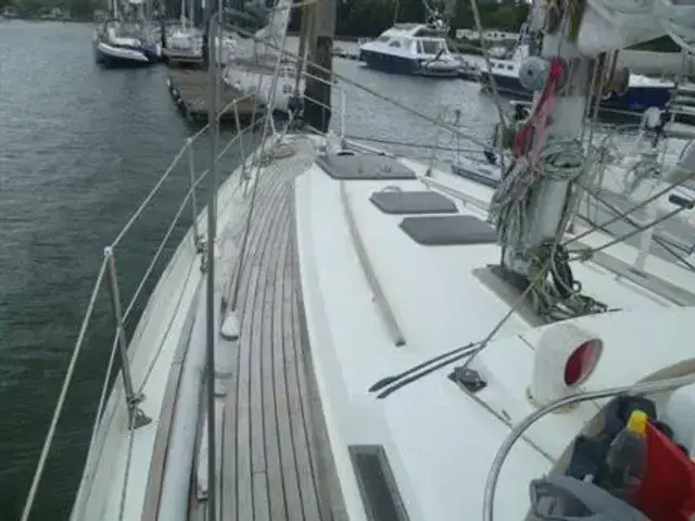 Moody 44 ketch