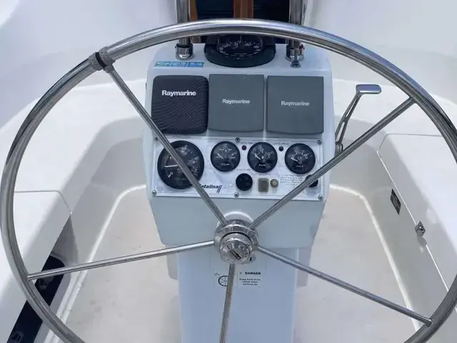 Catalina 350