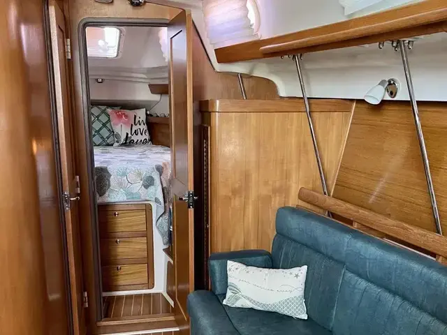 Catalina 350