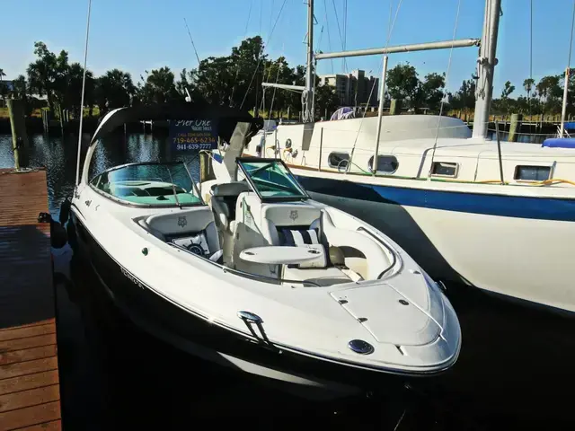 Chaparral 28