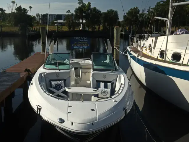 Chaparral 28