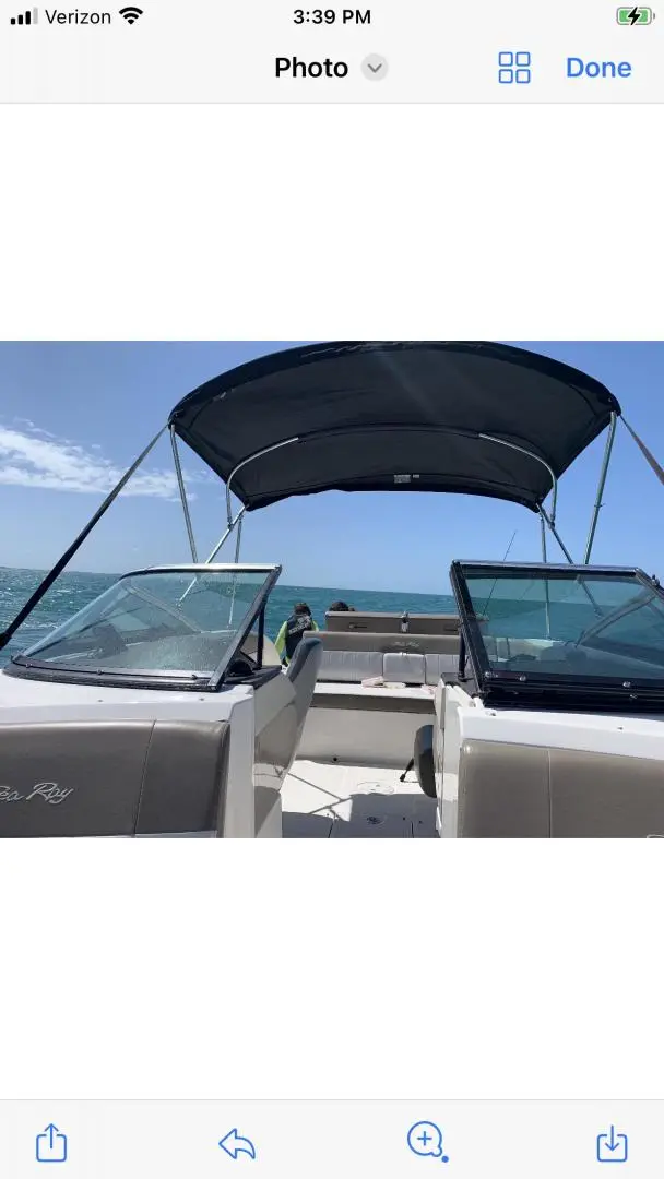 2012 Sea Ray 230 slx