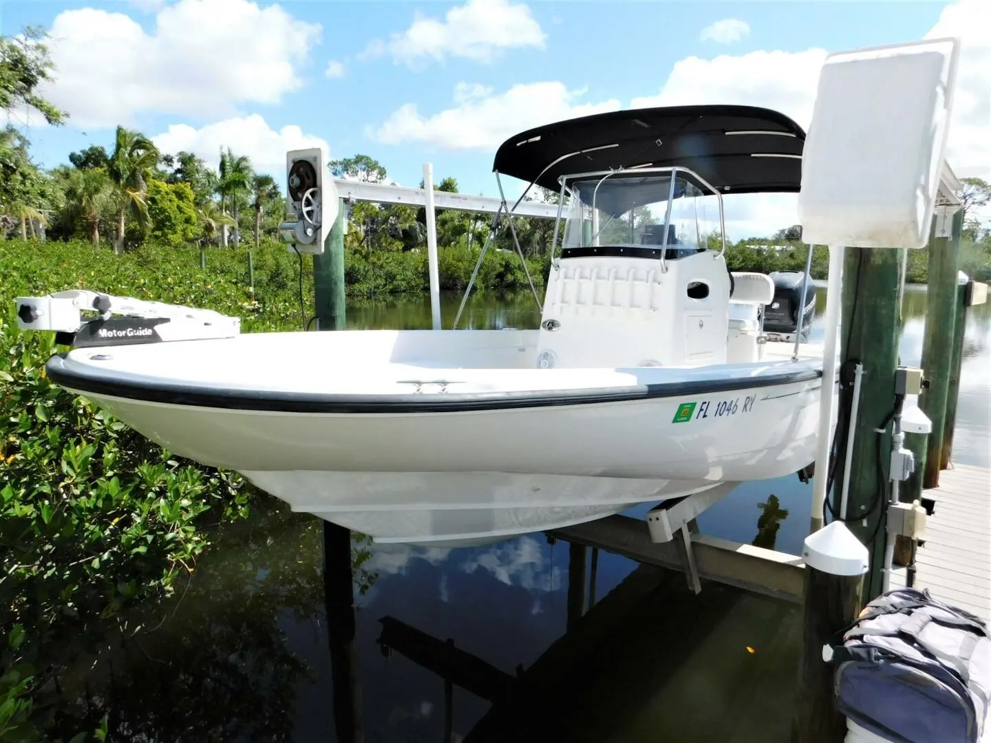 2005 Boston Whaler 22