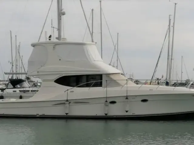 Silverton 48 Convertible