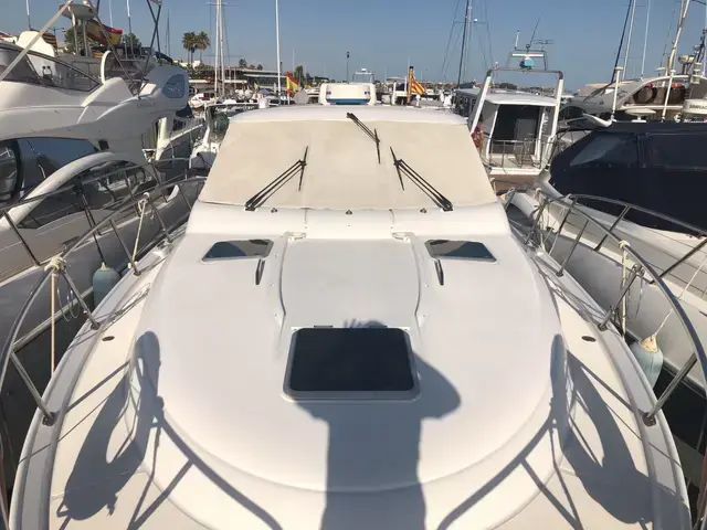 Tiara Yachts 3600 Sovran