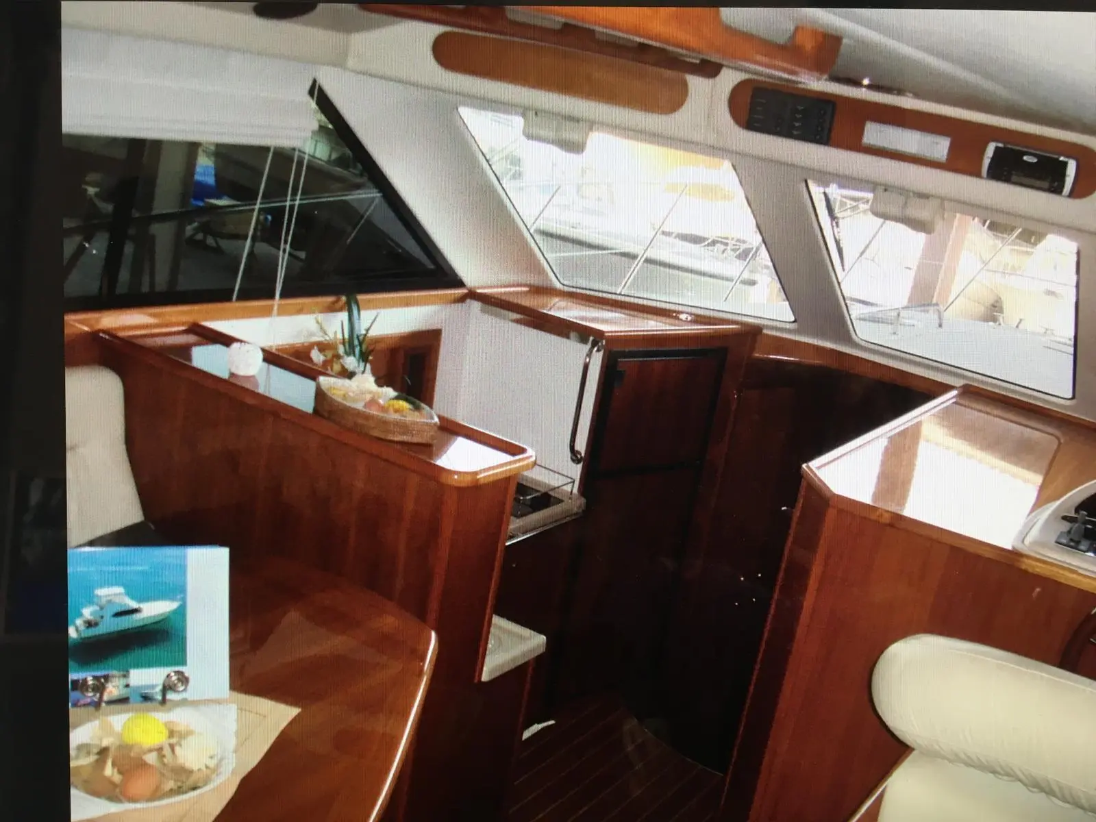 2004 Riviera 42 flybridge