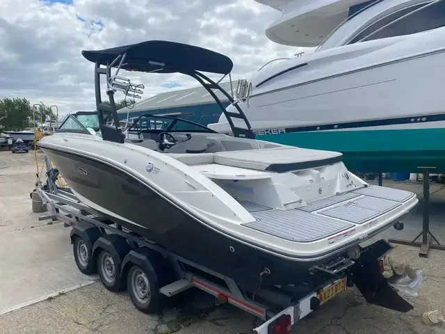 Sea Ray 210 SPXE