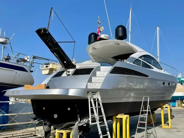 Pershing 46