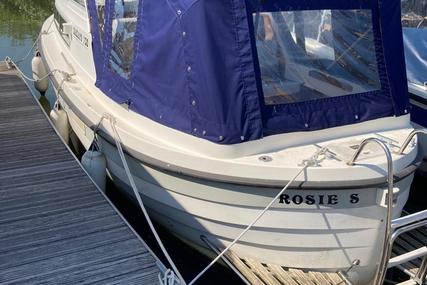 25.5ft Cabin Cruiser with Thames based mooring