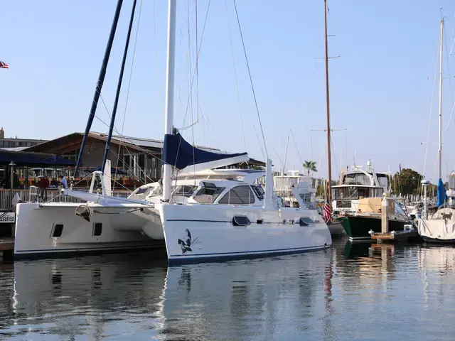 Catana 521