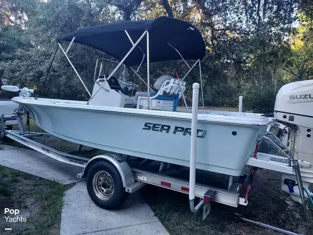 Sea Pro Boats 208 DLX