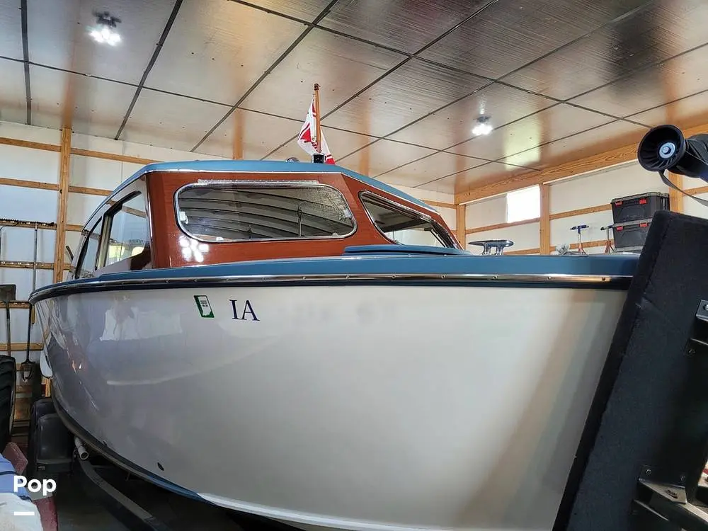 1948 Higgins deluxe sedan cruiser