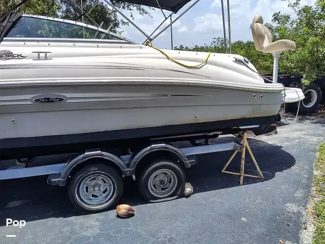 Sea Ray 260 Sundeck