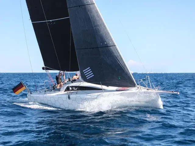 Dehler 30