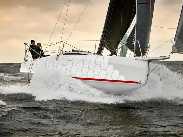 Dehler 30