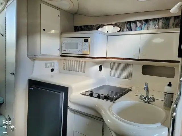 Sea Ray 330 Sundancer