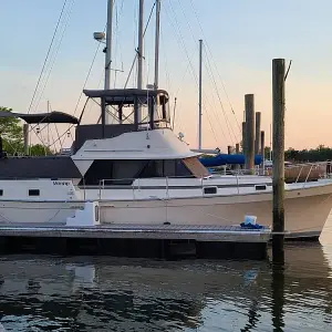 1989 Mainship Boats 36 Nantucket Double Cabin