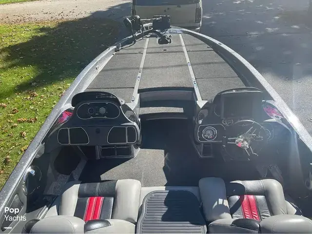 Ranger Boats z21 Silverado edition