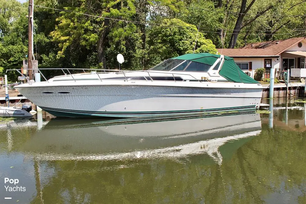 1987 Sea Ray 390 express cruiser