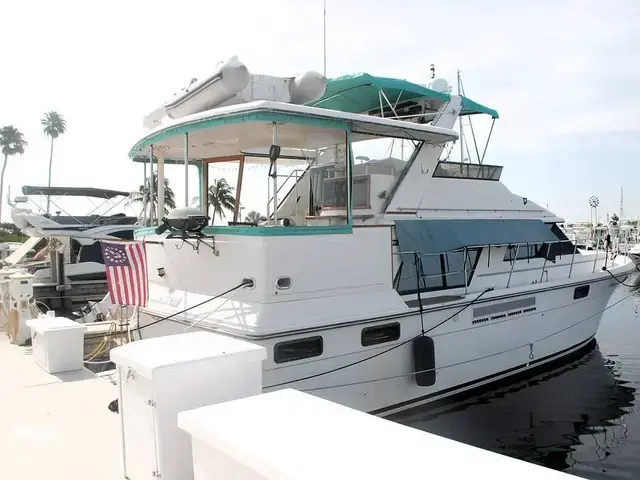 Carver 4207 Aft Cabin Motoryacht