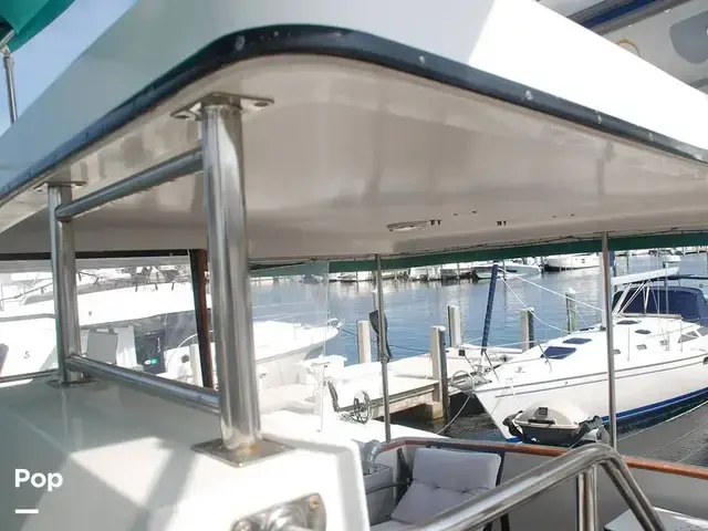 Carver 4207 Aft Cabin Motoryacht