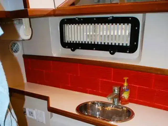 Carver 4207 Aft Cabin Motoryacht